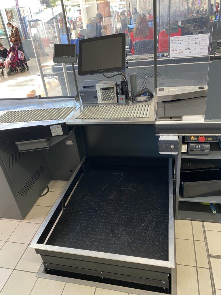 Installation plateforme PMR Auchan Pau (64)